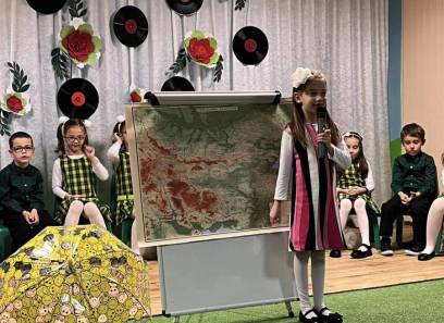 “Празник на семейството”представиха децата от 4 група на сграда 1!